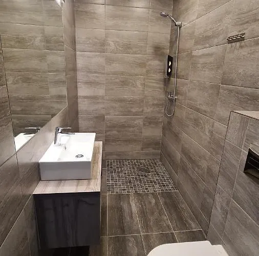 Prangli Sadama Majutus 3* Kelnase