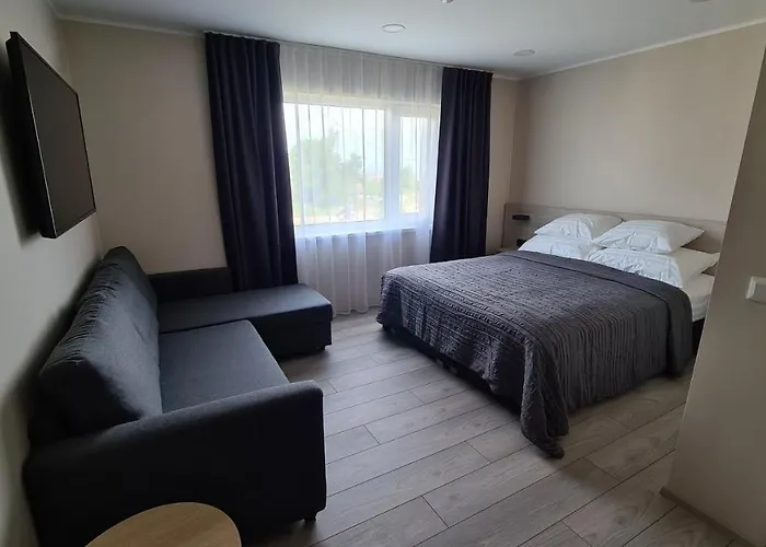 Prangli Sadama Majutus Kelnase