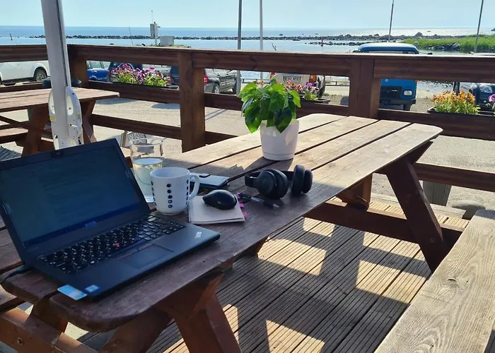 Prangli Sadama Majutus Kelnase